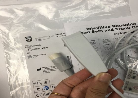M1669A Zwischengeschaltete wiederverwendbare 3-Blei-EKG-Kabel aAMI/IEC 2,7M TPU-Material