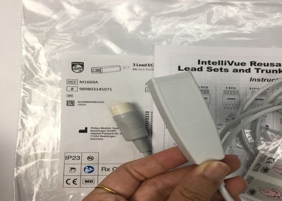 M1669A Zwischengeschaltete wiederverwendbare 3-Blei-EKG-Kabel aAMI/IEC 2,7M TPU-Material