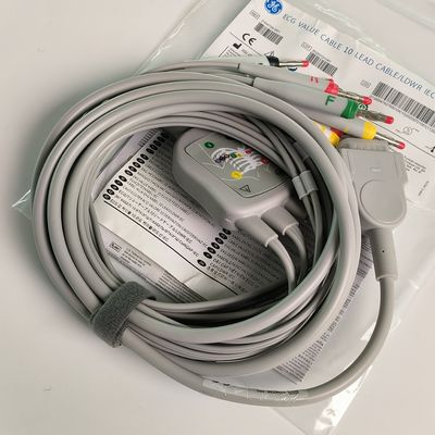 Elektrokardiogramm-Maschine mit integriertem 12-Blei-Draht mit 15 Pins Europäischer Standard IEC Bananenkopf 4.0